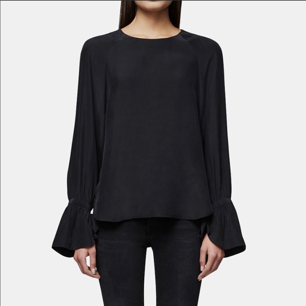 Excellent condition, FRAME Voluminous Cuff Silk Blouse - Black
